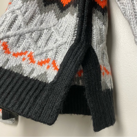 Magaschoni Soft Crew Neck Sweater - Picture 8 of 9